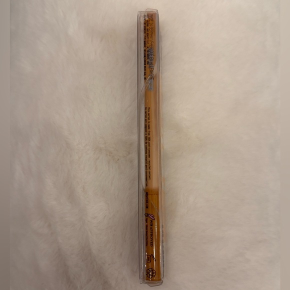 About face Line Artist Eyeliner in birds of paradise - Picture 8 of 10